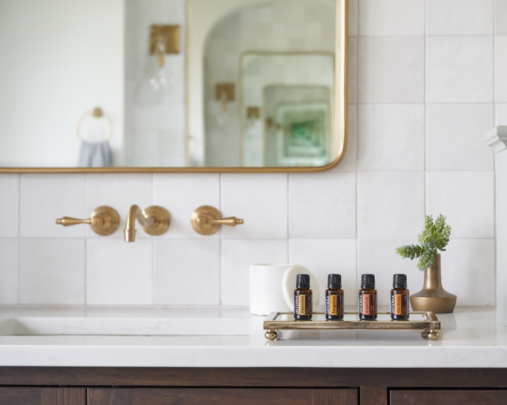 Marble vs. Quartz for Vanity Tops: Which Fits Your Rituals & Budget?
