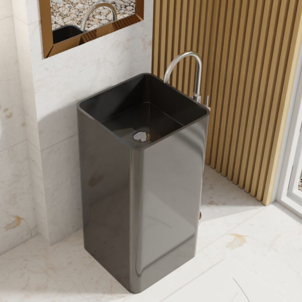Glossy black freestanding sink inside the bathroom